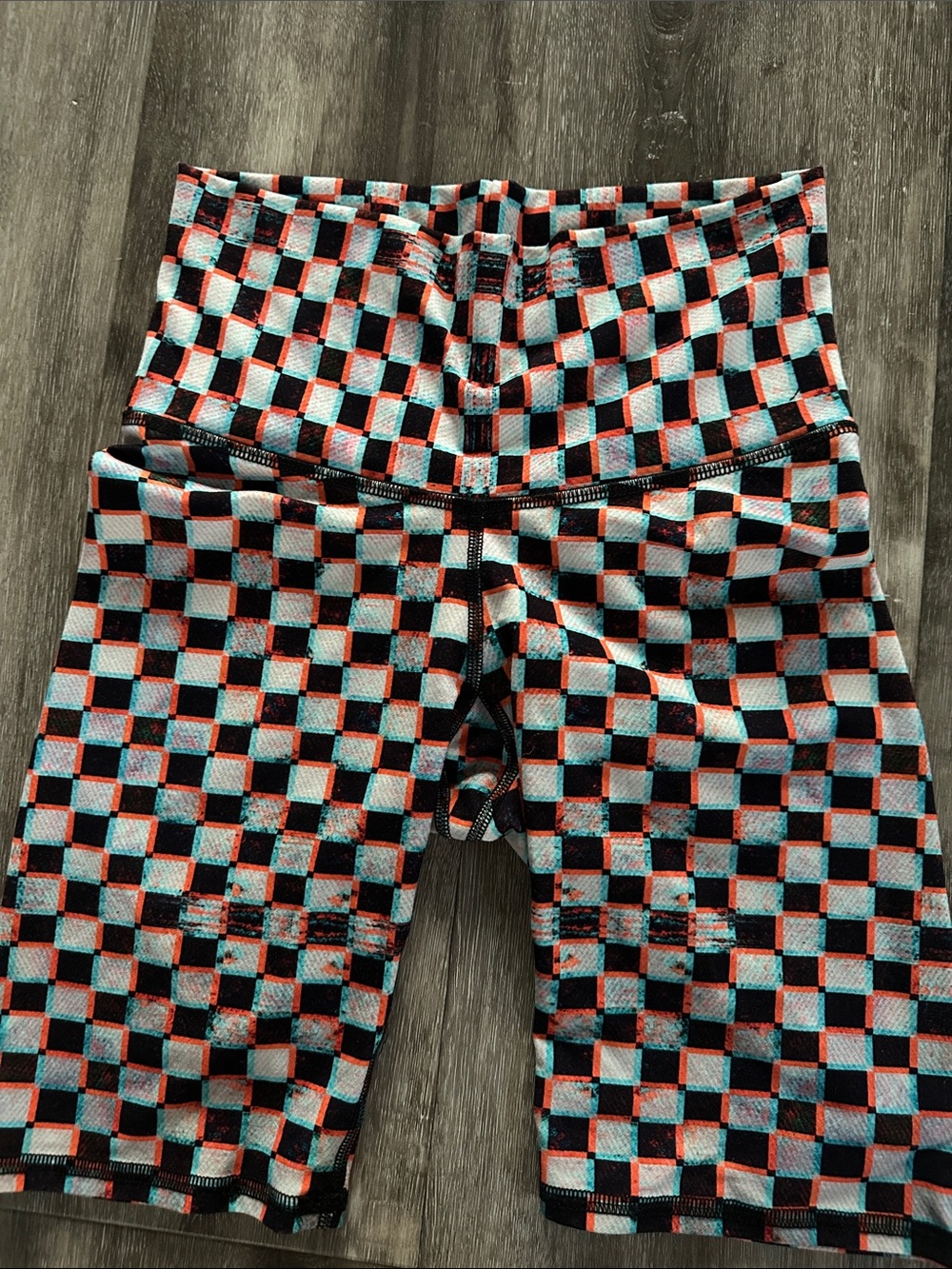 Niyama Sol Checkerboard High-Waist Bike Shorts - Black, Teal & Coral